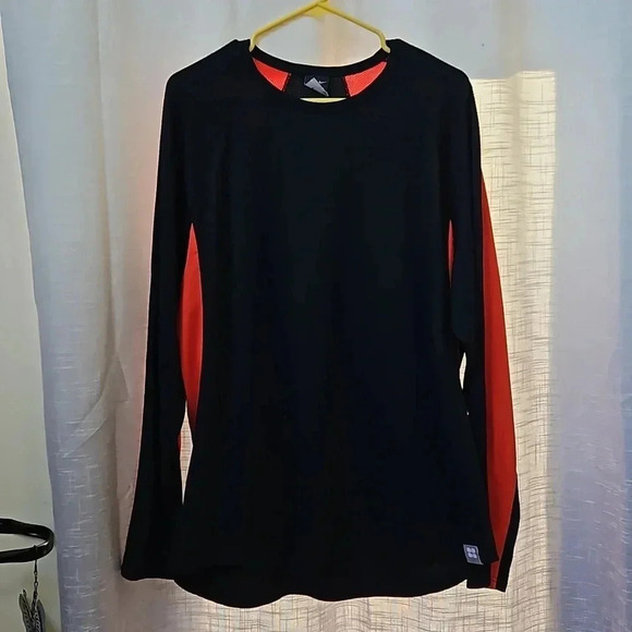 NIKE SHIRT - Picture 1 of 7